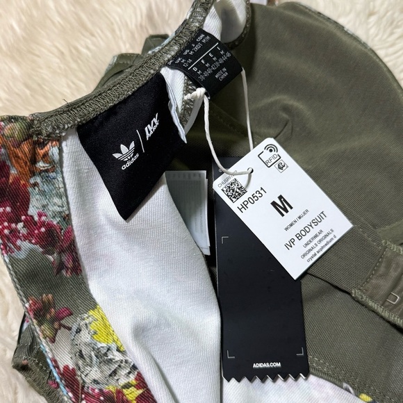 NWT Adidas x IVY PARK - Ivytopia Collection Twill Bodysuit - Size Medium - Picture 7 of 7
